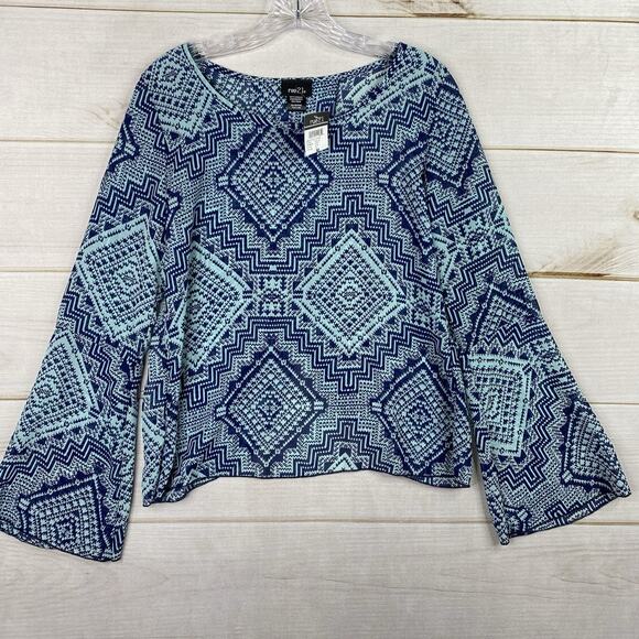 Rue 21 Top Womens M Blue Sheer Split Back Geometric Print Long Bell Sleeve NWT - Picture 1 of 10